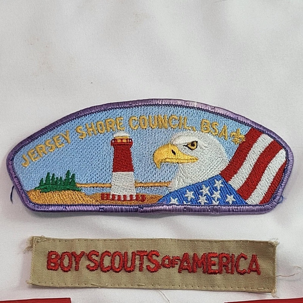 Jersey Shore Council New Jersey BSA Shoulder Patch w. Red Epaulettes, Art Badge - Picture 6 of 7